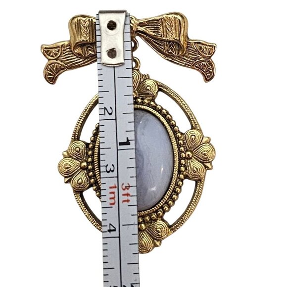 1928 Brand Bow Brooch Oval Setting, Blue Lab Agate Pin - Picture 6 of 7